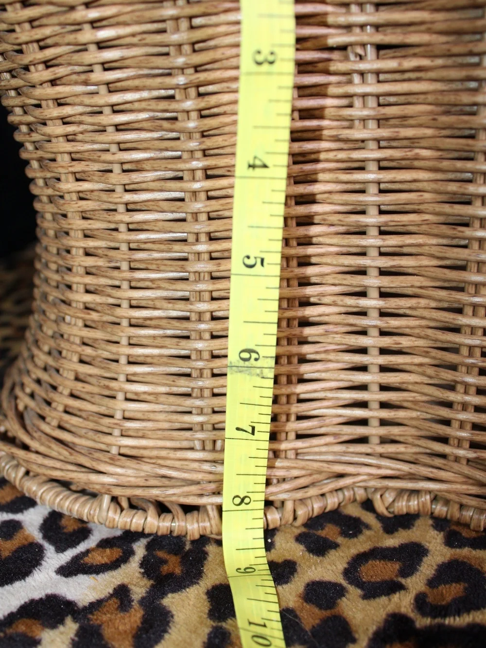 Wicker Bone-Shaped Pet Basket - Natural Rattan